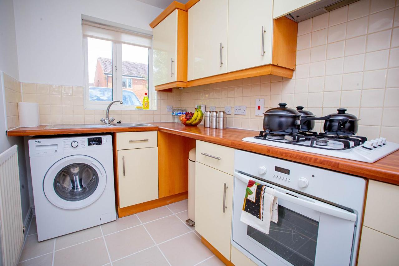 Intellect Suites Northampton Extérieur photo