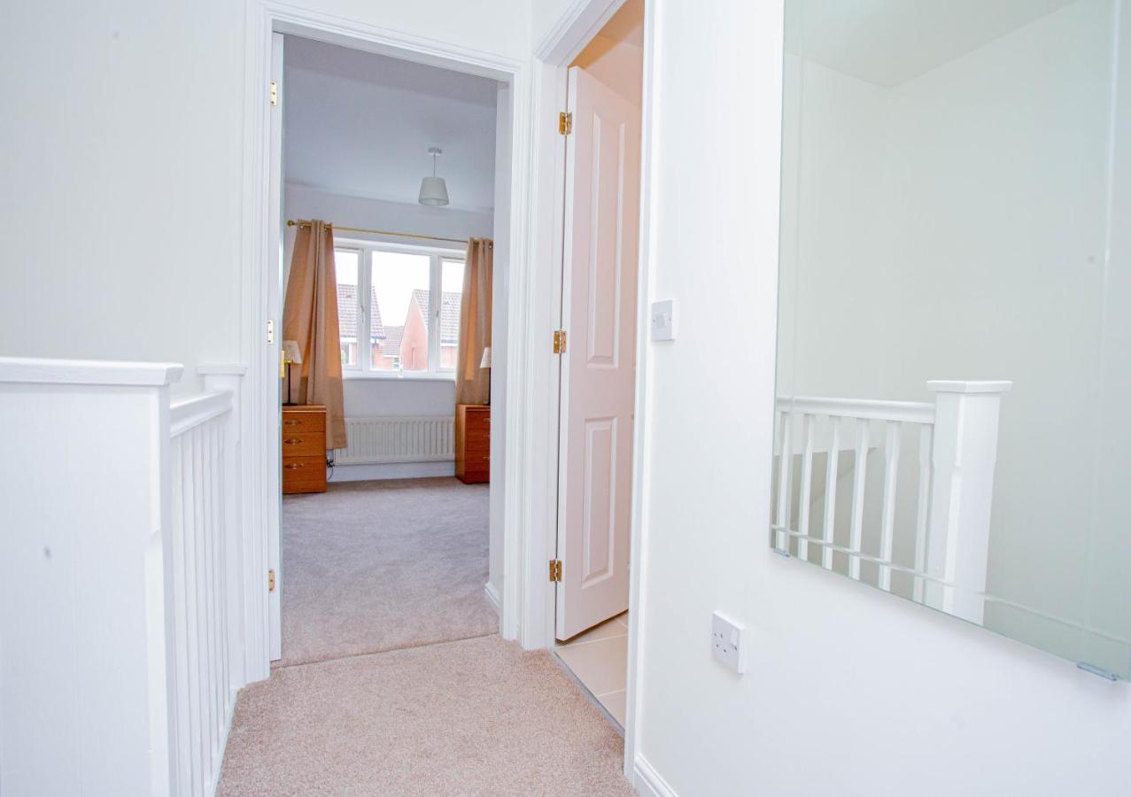 Intellect Suites Northampton Extérieur photo